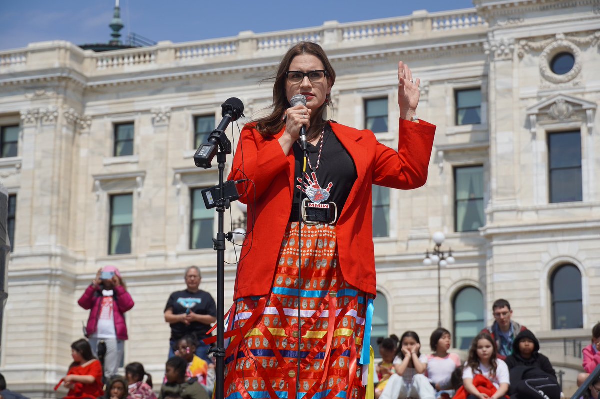 LtGovFlanagan's tweet photo. Every Native woman I know has experienced violence. Every. Single. One.
 
But in Minnesota, we’re harnessing the power of visibility and turning it into action to ensure our relatives are seen, heard, valued, protected, and believed.
 
We won’t go backwards. #MMIR #MMIW #MMIWG2S https://t.co/cVCgcg4Dr0