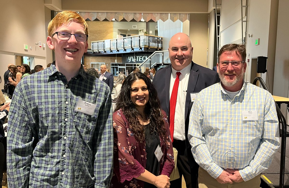 suptfinch's tweet photo. Congrats to Andrew Modine, WASA Student Leadership Award recipient from West Valley.  Andrew is a 9th grade student/innovator at our Innovation Center.  He is always helping the younger students in the Computer Science cohort.  Bright future ahead! ☀️ @WVSD208 @wasa_oly @AASAHQ https://t.co/efx9R2Z996