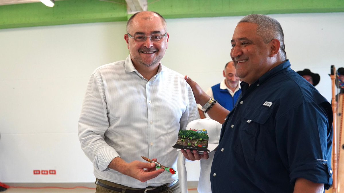 InstitutoSINCHI's tweet photo. (…) #Colombia 🇨🇴 es un país que tiene mucho por ofrecer, por eso queremos visibilizar toda la oferta de ecoturismo comunitario que se puede hacer en el #Meta y #SurDelMeta”, agregó @GBertrand_UE.
#FondoEuropeoParaLaPaz
#RecuperemosSanJuanDeArama https://t.co/eciBi3PXza