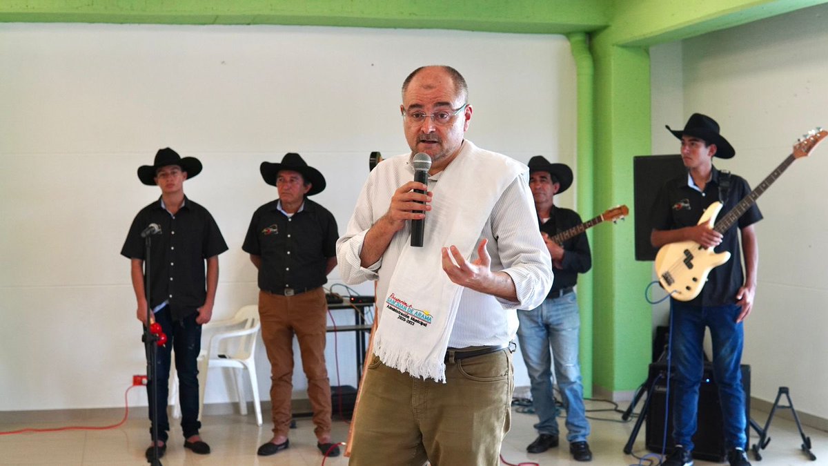InstitutoSINCHI's tweet photo. (…) #Colombia 🇨🇴 es un país que tiene mucho por ofrecer, por eso queremos visibilizar toda la oferta de ecoturismo comunitario que se puede hacer en el #Meta y #SurDelMeta”, agregó @GBertrand_UE.
#FondoEuropeoParaLaPaz
#RecuperemosSanJuanDeArama https://t.co/eciBi3PXza