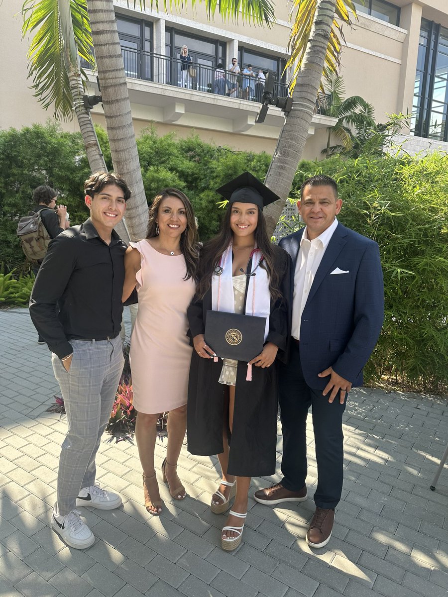 SailfishVB's tweet photo. PBA Volleyball is celebrating the graduation today of three of our amazing alumni!!!! Congratulations to Anna Gregerson, Grace Talbert, & Alyssa Avitia!!!! Continue to seek big things for Christ! #DesireThePrize #FEARtheFISH #OnceAFishAlwaysAFish https://t.co/zavIeYJAbQ