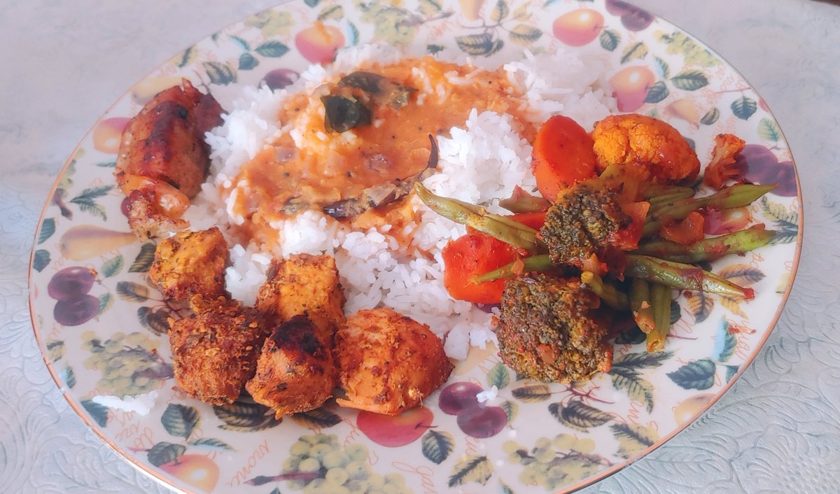 who_JSS's tweet image. Lunch 😋😋, Mami samayal 

#homefood
#foodwithlove
#foodie
#teamsoru