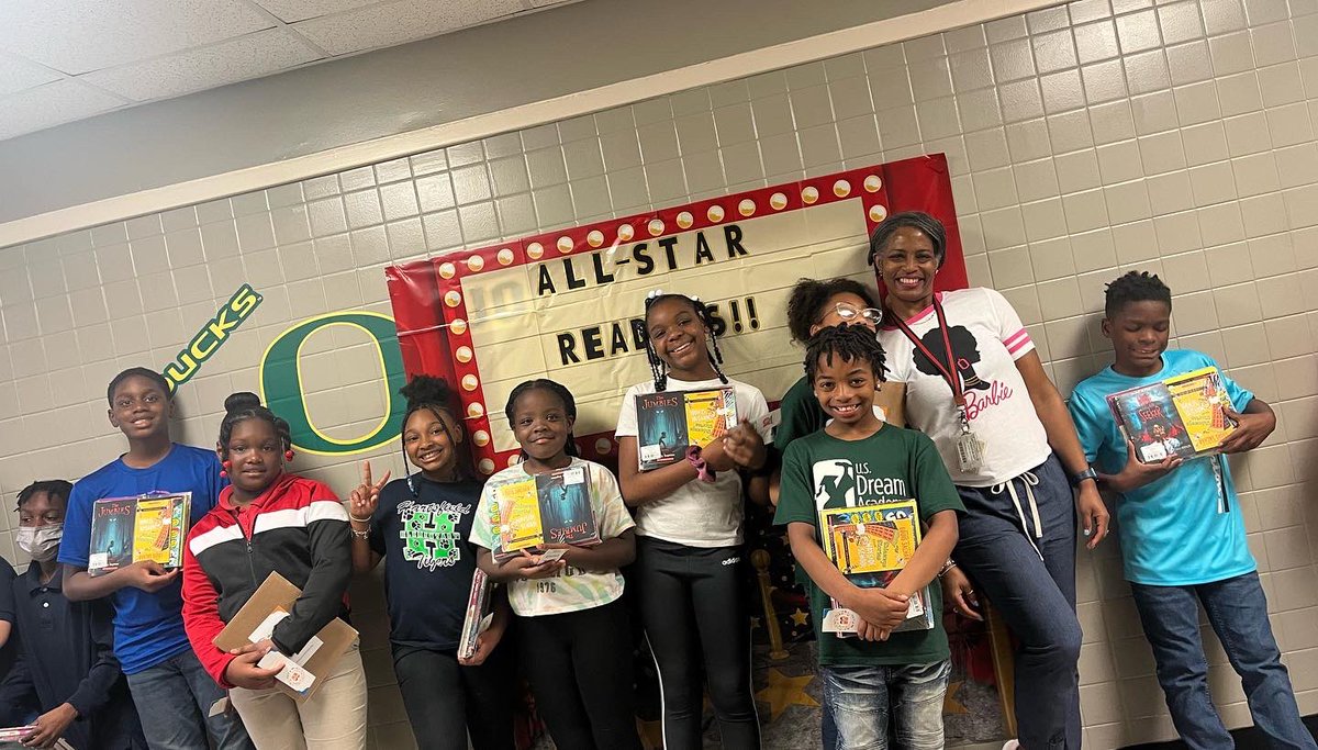 Improving lives through the power of literacy! Thank you to the Barbara Bush Literacy Foundation and Hess corporation for supporting our scholars love for reading. @HessCorporation @BarbaraBushFdn @HartsfieldAES