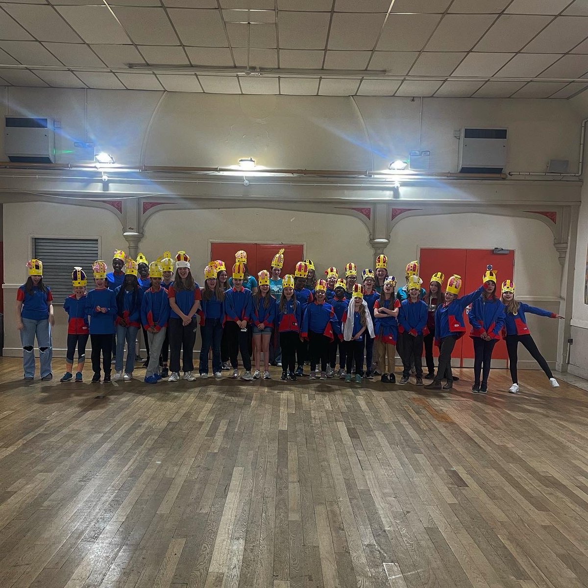 6th Clapham Guides tweet media