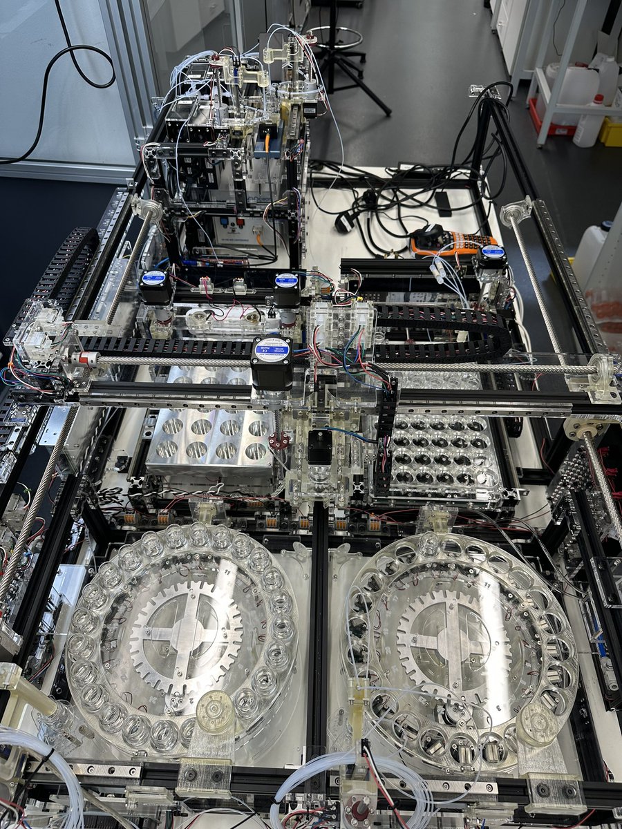 Our latest robot <a href="/CroninLab/">CroninLab</a>