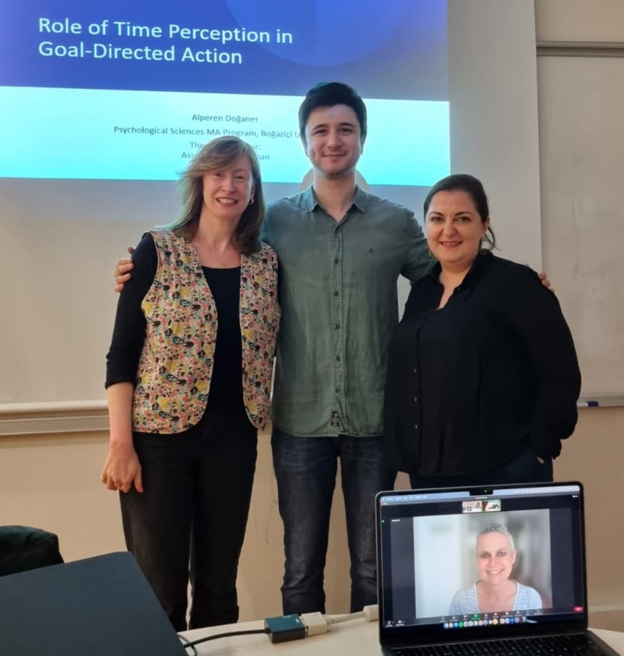 İnci Ayhan (@nciayhan3) on Twitter photo Today, my grad student <a href="/alperendoganer/">Alperen Doğaner</a> successfully defended his thesis on the role of time perception in goal-directed action 🎊 Many thanks to the defense committee members <a href="/DDovencioglu/">Dicle Dovencioglu</a> <a href="/esramungan/">esra mungan (@esramungan.bsky.social)</a> for their great questions 🙏🏻 The manuscript is on the way! 🏃🏼♀️ Today, my grad student <a href="/alperendoganer/">Alperen Doğaner</a> successfully defended his thesis on the role of time perception in goal-directed action 🎊 Many thanks to the defense committee members <a href="/DDovencioglu/">Dicle Dovencioglu</a> <a href="/esramungan/">esra mungan (@esramungan.bsky.social)</a> for their great questions 🙏🏻 The manuscript is on the way! 🏃🏼♀️