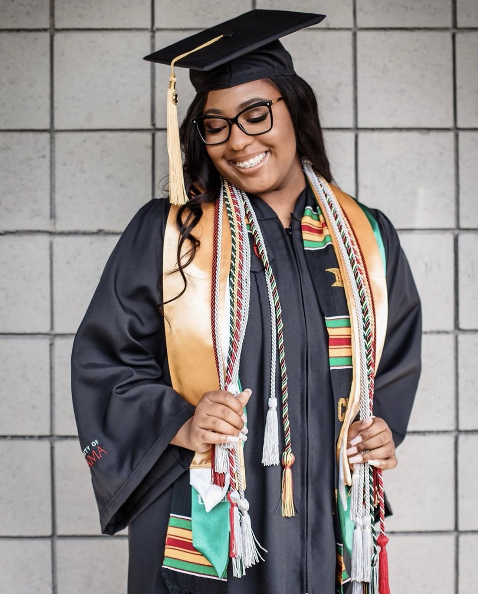 UA_SocialWork's tweet photo. Our Social Work students are nothing short of LEGENDARY. We couldn’t be more proud of our #UASSWGrads and can’t wait to see the change they continue to make in the world!

🎉 Tag #UASSWGrad so that we can share your photos! 

#UASSW #Rolltide #graduation https://t.co/6ZNJ7o83Cj