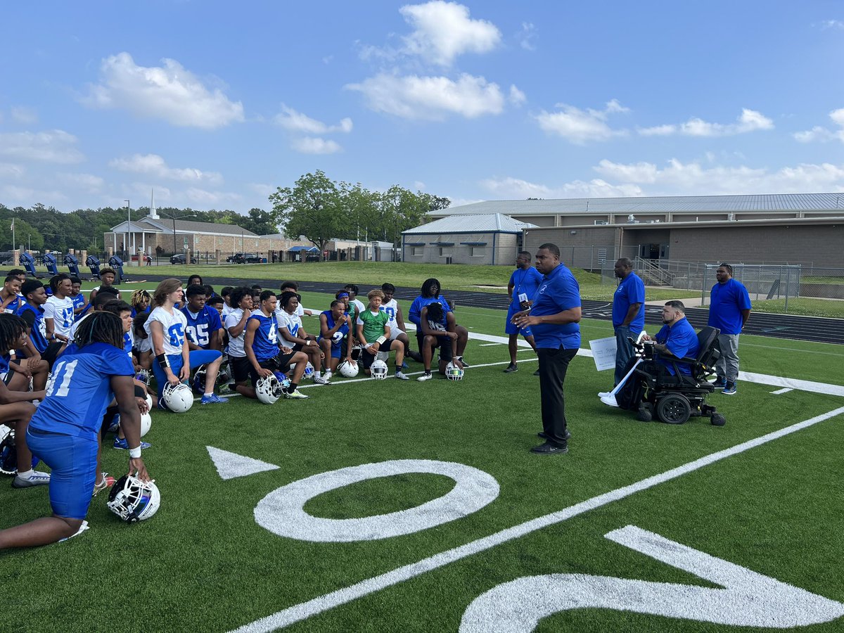TylerLionsFB tweet picture