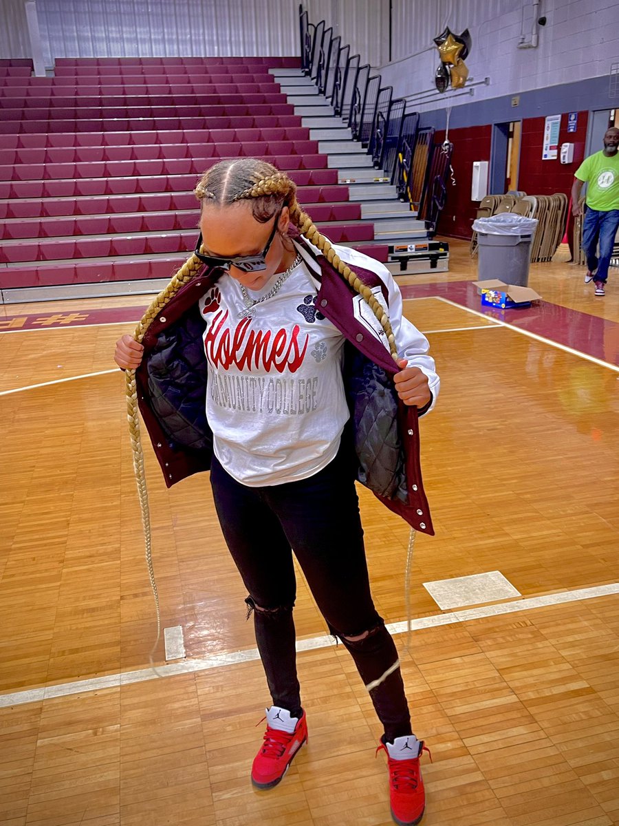 Deundria Stovall tweet media