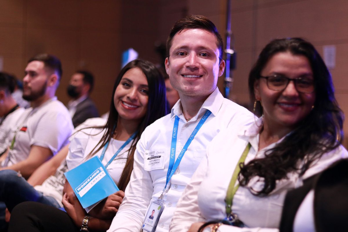 Colcob_Colombia's tweet photo. 12 #EncuentroCOLCOB Nacional de Profesionales en Servicios BPO 🎉 #Retos2023 https://t.co/j5j5KQDTcg