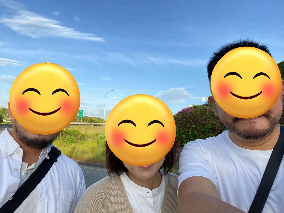 55KOBA's tweet photo. 受け入れてくれるか少し心配だったのですが、初めてパートナーを妹に紹介する事ができました。 https://t.co/sEYqSUqkHM