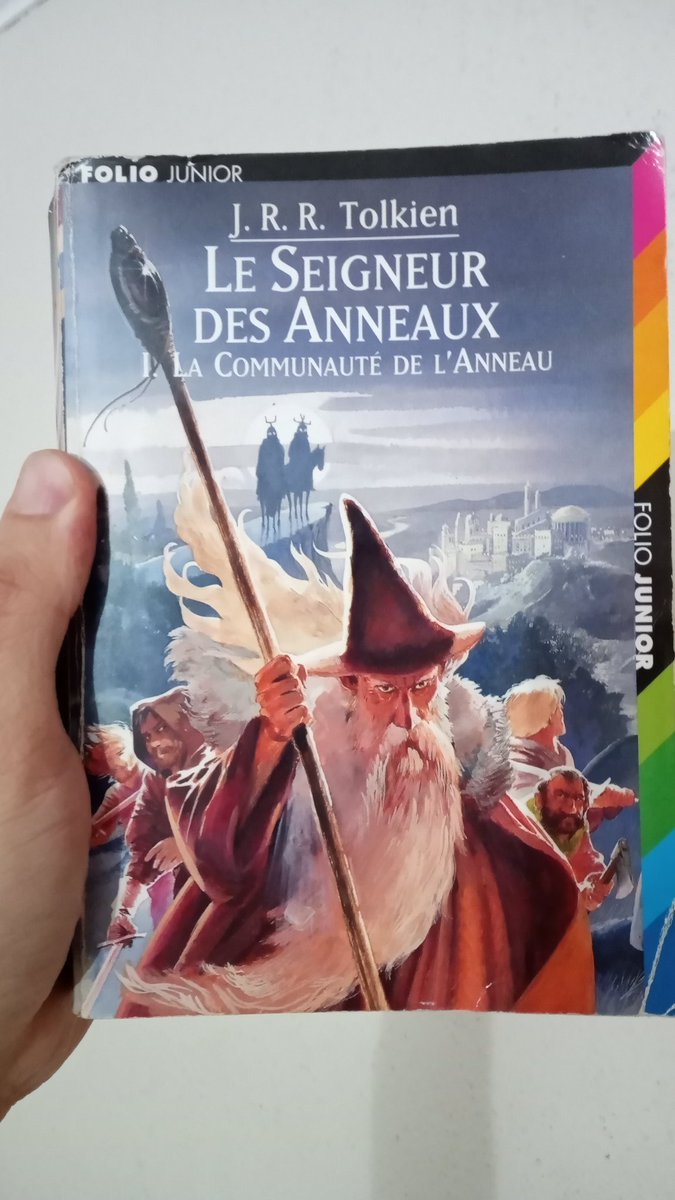 ToastedSeba's tweet image. French #LordoftheRings cover.
Gimli wasn't available, so they called the lumberjack.
#fantasy