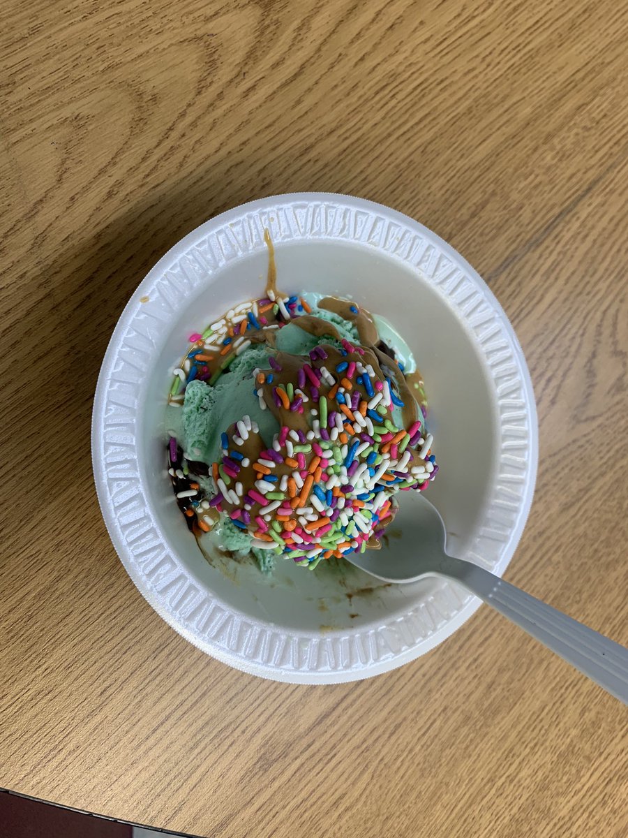 I scream, you scream, we all scream for ice cream! 🍨 Thank You <a href="/KeyportCentral/">Kevin Flynn</a> for the sweet treat today! Always grateful to feel appreciated!