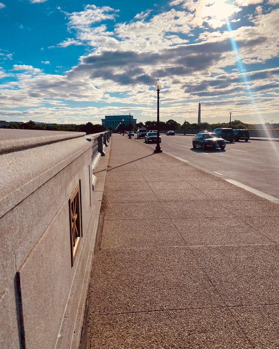 IlowiteJason's tweet photo. Spent this past week as a facilitator for Virginia Rescue Challenge 23. I was assigned a complex rope scenario under the memorial bridge. Great job to all the teams that came through, there’s no other rescue event like Rescue Challenge in the nation. Proud to be a part of it! https://t.co/pk2Kz3UK6u