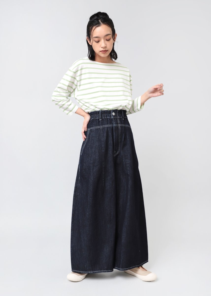 RNA_NetShop's tweet photo. ＼ #URCH ／
シンプルが好き
でも人とかぶりたくない 💭
そんな方におすすめなURCH RNA👖

ありそうでなかった
様々なシルエットのパンツに出会えるかも。

＼画像アイテム掲載／
▽URCH RNA 特集ページ
https://t.co/XZQ4IO4YyB 

tops : https://t.co/tq1T4t8aJT
bottoms : https://t.co/iCbAbxtzZC https://t.co/WYKYGzrJnB