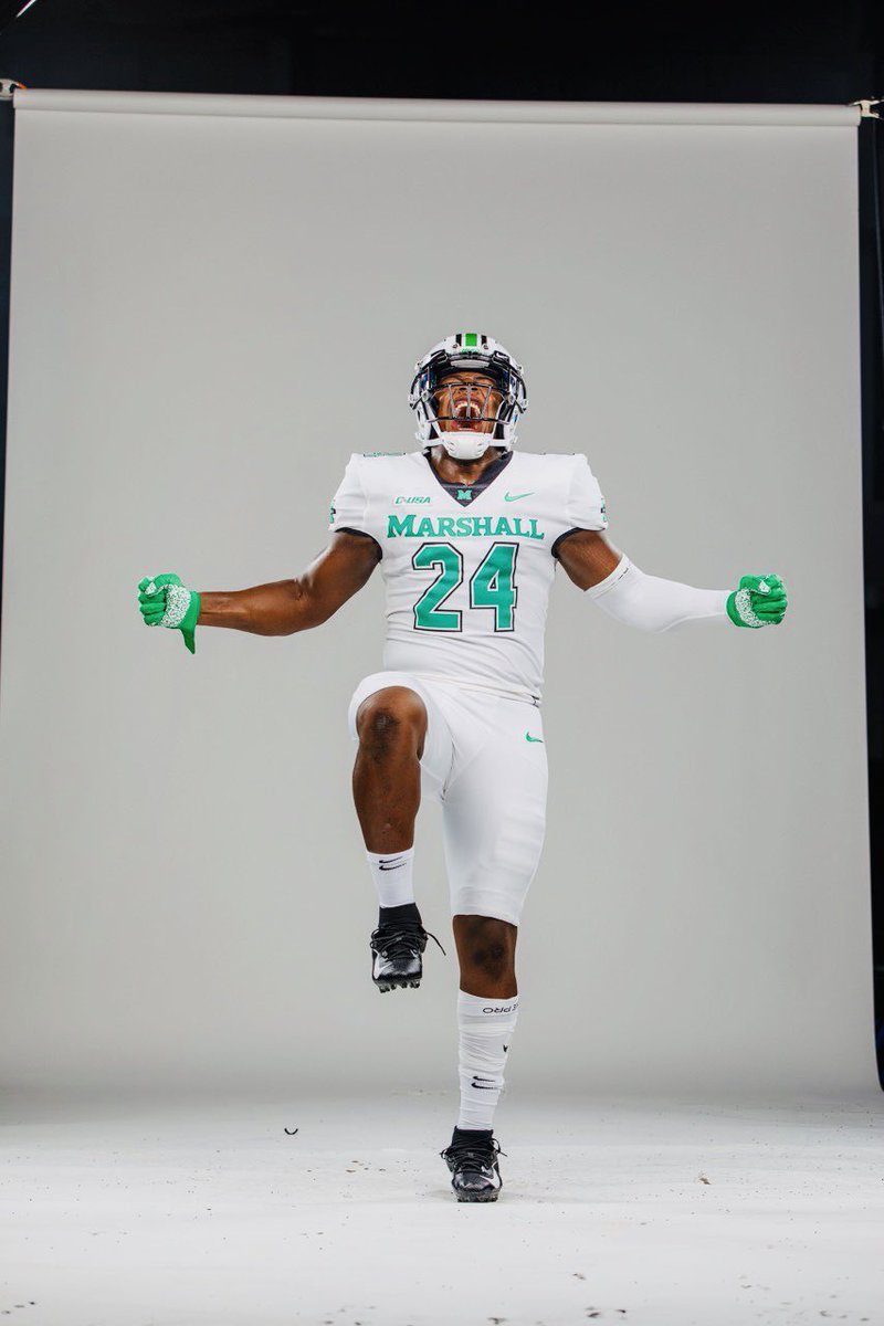BarstoolMU's tweet photo. Easy 

@EliasNeal24 https://t.co/6S1O5gVV7V
