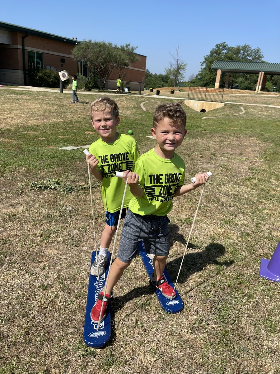 nicole athans tweet media