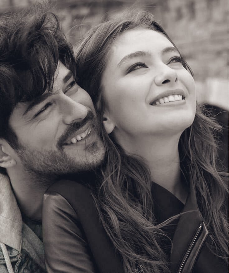 1message90's tweet image. داري  دموعك اذا كنتي معي
وعيشي احساسك وانا كلي معاك
-
الحزن ماله مكان  …. واسمعي
انتي في قلبي وانا اسمع نداك
-
الوجع فيني وشوفي موقعي
كل دقيقه ابتسم واثبت غلاك
-
حيل احبك حيل جيت بلا وعي
مالي بالدنيا سوا انتي وهواك