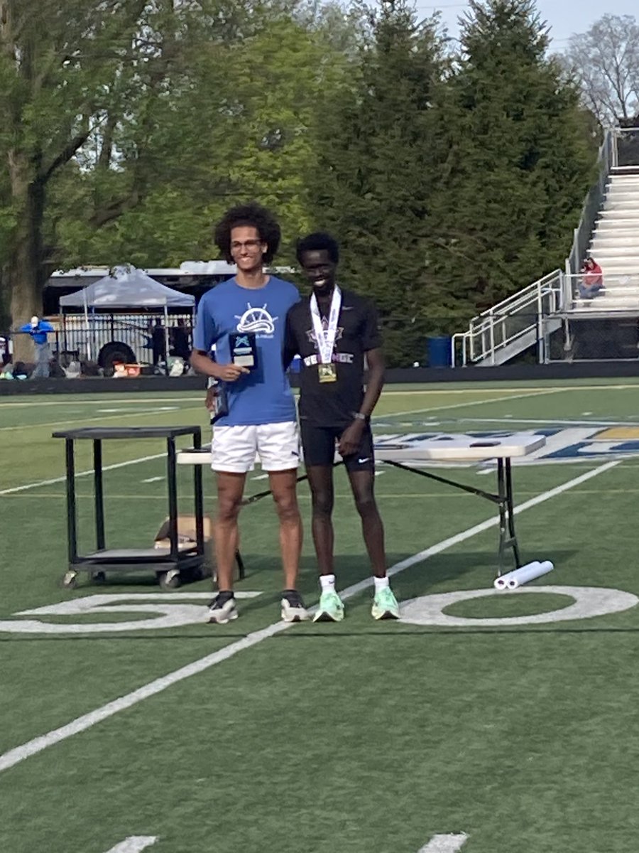 GCMapleLeafs_XT's tweet photo. As voted on by the league coaches, Nelson Kemboi is track athlete of the meet!  Nelson won the 10k with an NAIA B standard and runner up in the 5k with another NAIA B standard! https://t.co/LZ8zoGIw4h