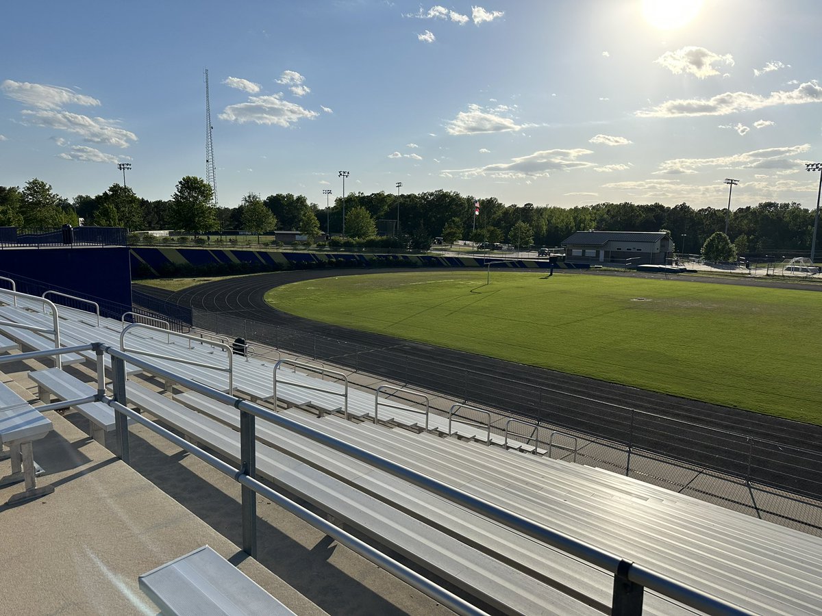 johnliujr's tweet image. Today we say our final farewell to the blessed track @cuttytrack CHS.  This track has been a second home to thousands. Irons were forged and champions were made on this surface. This is our home where we #TrustedTheProcess &amp;amp; ultimately #WonTheDay but it’s time for new beginnings