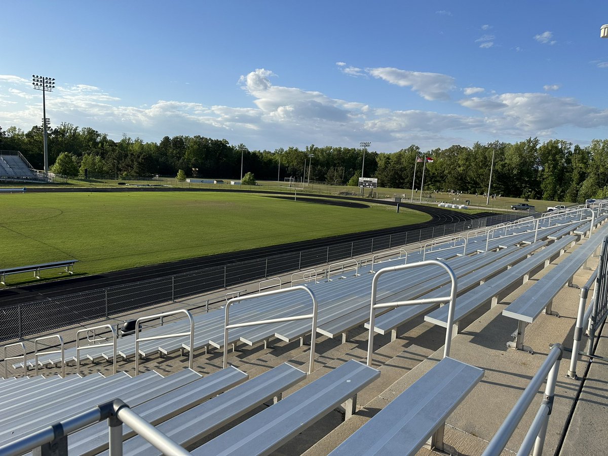 johnliujr's tweet image. Today we say our final farewell to the blessed track @cuttytrack CHS.  This track has been a second home to thousands. Irons were forged and champions were made on this surface. This is our home where we #TrustedTheProcess &amp;amp; ultimately #WonTheDay but it’s time for new beginnings