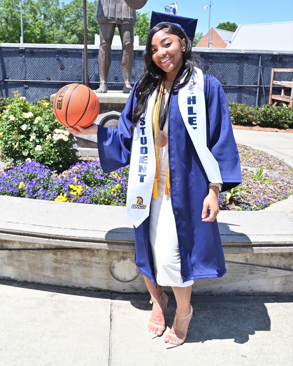 UNCG WBB tweet media