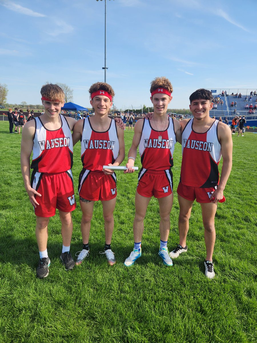 tvernot's tweet photo. Wauseon Boys Distance T&amp;F Zaden Torres,  Josh Bourn,  Aidan Pena, and Jack Callan win the 4x800 at the John Ramsey Invitational.  The boys set the new meet record from 2016 set by Wauseon's Beck, Wilson,  Newlove, and Vernot.  Congratulations guys! https://t.co/Cc1HtJzoYu