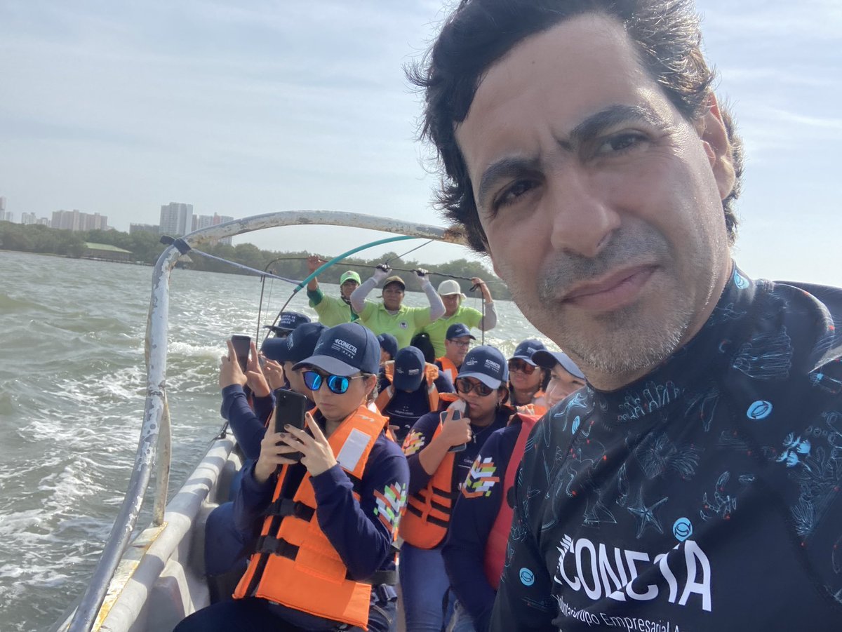 AndrésC tweet media
