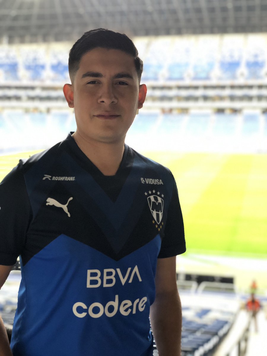 sanchez_fid's tweet photo. Amo estos colores 🫶🏻
#Rayados ❤️ https://t.co/bBnVvBNdr7