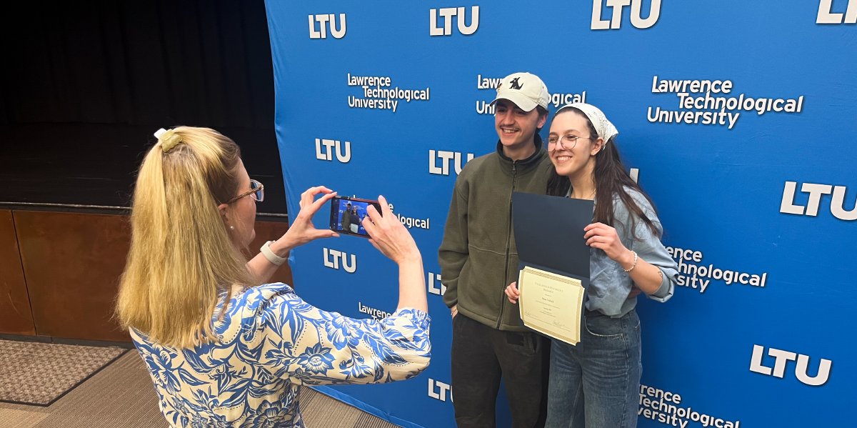 LawrenceTechU's tweet photo. Congrats to the winners of the LTU College of Arts and Sciences graduation awards! We can't wait to see what you do next! 💙🤍 @LTUArtsSci #WeAreLTU https://t.co/Pf6y8OuY20
