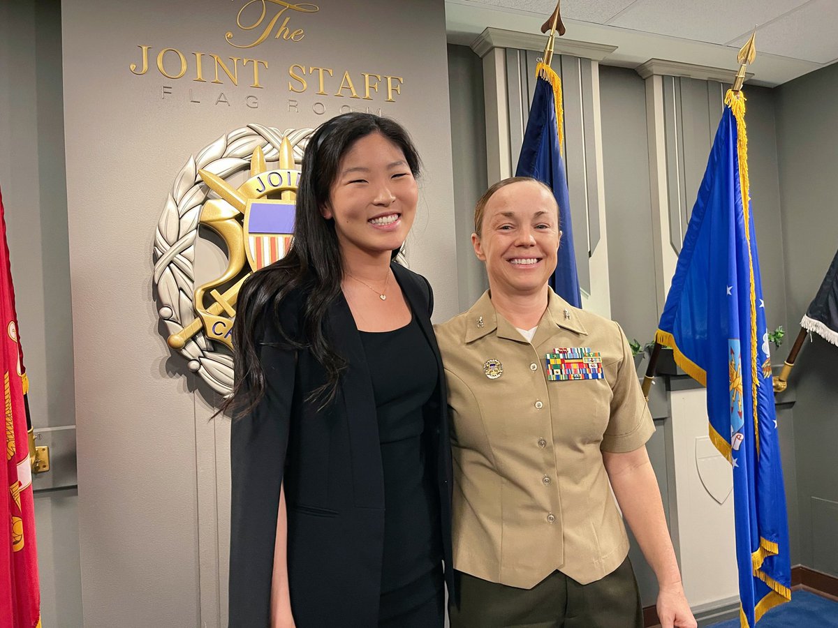 CONGRATULATIONS to the newest Colonel in the Marine Corps! <a href="/MichelleMacand1/">Michelle Macander</a> is an unstoppable force of nature and the example of everything it means to be a Marine.

The Corps is better with you in it, and our country is better because of your service.