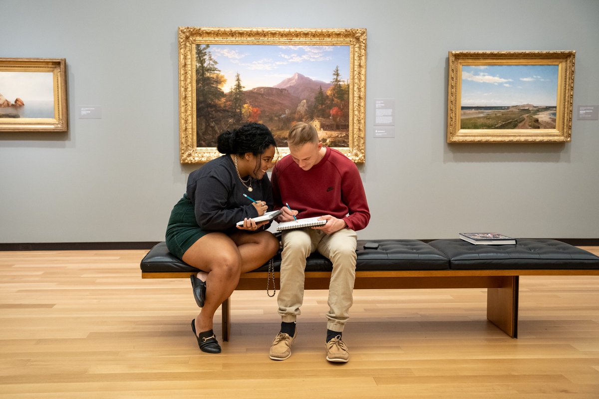 Whether you are lovers of museums or are lovers at the Museum – Happy #museumloversday! Speaking of: did you know the museum is a great spot for dates? xoxo