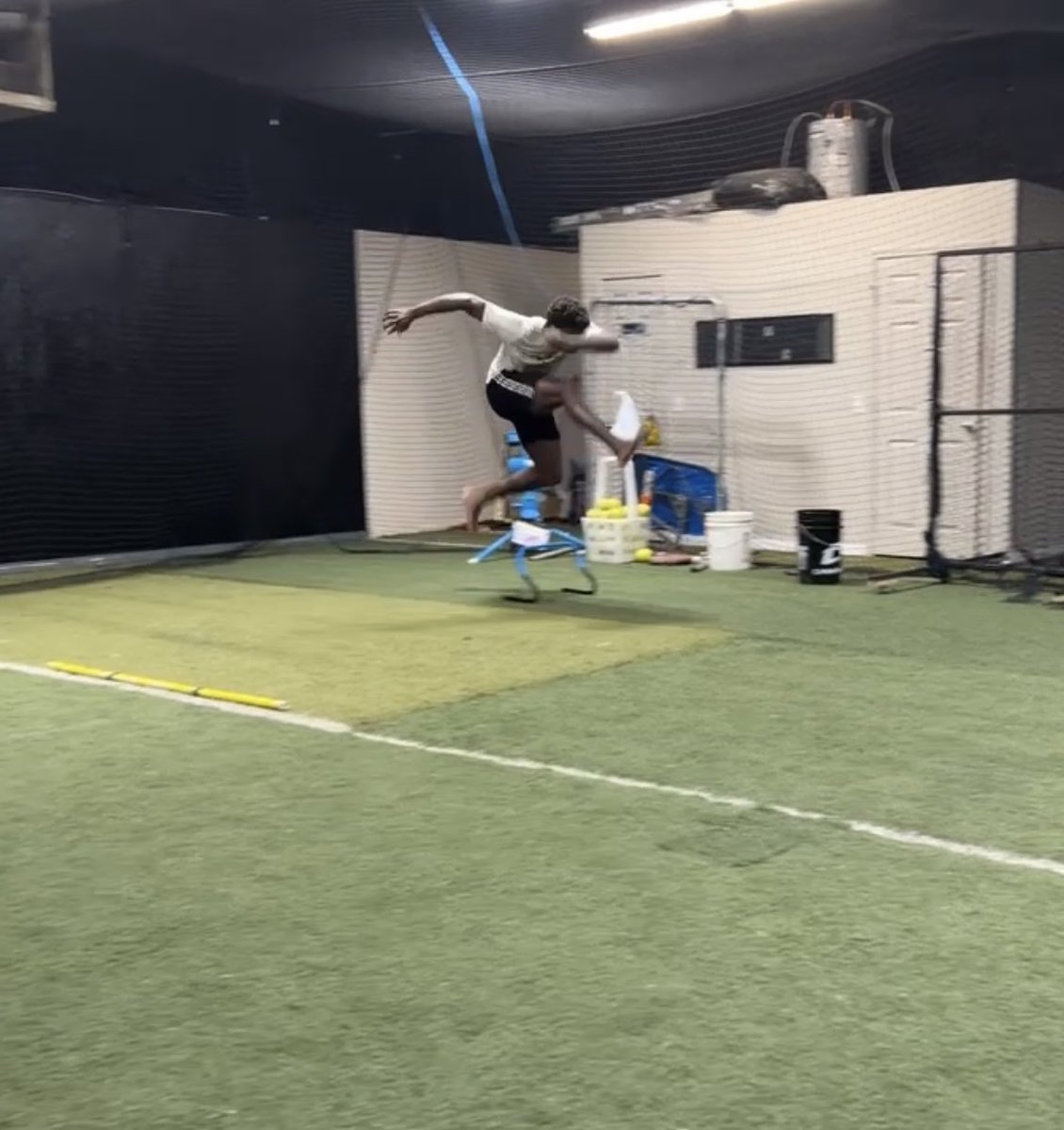 TTQPerformance's tweet photo. 2 of our own competed in OK Track State prelims &amp; qualified for FINALS tomorrow⚡️

2025 NRC HS 4A/ Ethan Nowakowski- 300mH

2023 Mounds HS 2A/ Justin Cooper- 110mH &amp; 300mH

Both clocked in the lab this week &amp; took advantage! We’re proud!!

#SPEEDSOURCEOKLA https://t.co/8r67mtldhl