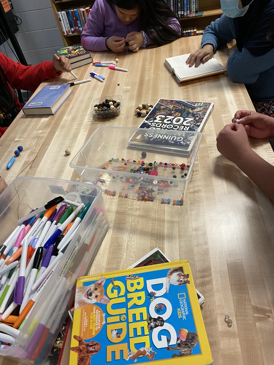 LibraryIngalls's tweet image. We finished out our week with Maker Time with Mr. B&apos;s class. We love ending our week on this high note. Today we made some jewelry out of beads. We even colored some of our own beads. As always, we enjoyed seeing the creativity our friends displayed. 

#PWCSLibraries