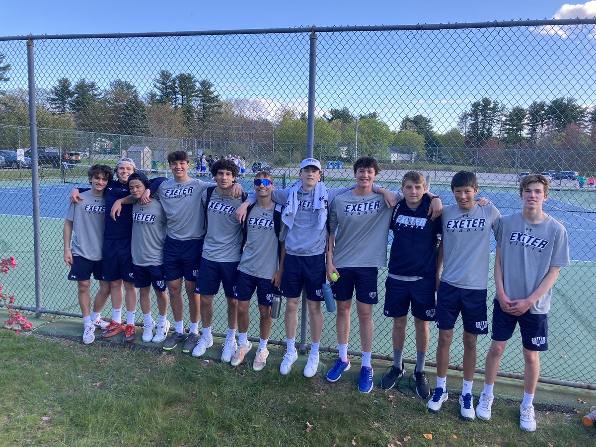 Hawks win 9-0 at Salem today to improve to 5-2 on season. Big week next week with two matches against top teams.