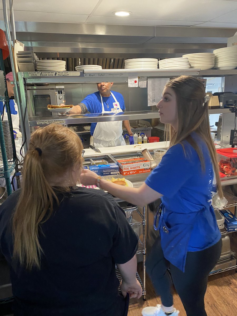 phslss's tweet image. We visited So Much to Give Inclusive Cafe today for lunch! Totally awesome experience. We even got to check out their kitchen and the different jobs available.