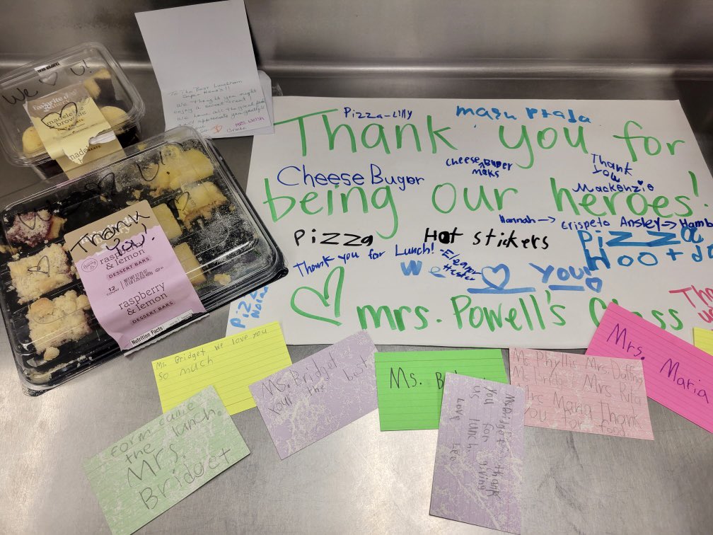 The Cafeteria Staff <a href="/BluffParkElem/">Bluff Park Elem</a> <a href="/HooverSchools/">Hoover City Schools</a> are Heroes to their students!  #SLHD23 #SchoolLunchHeroDay