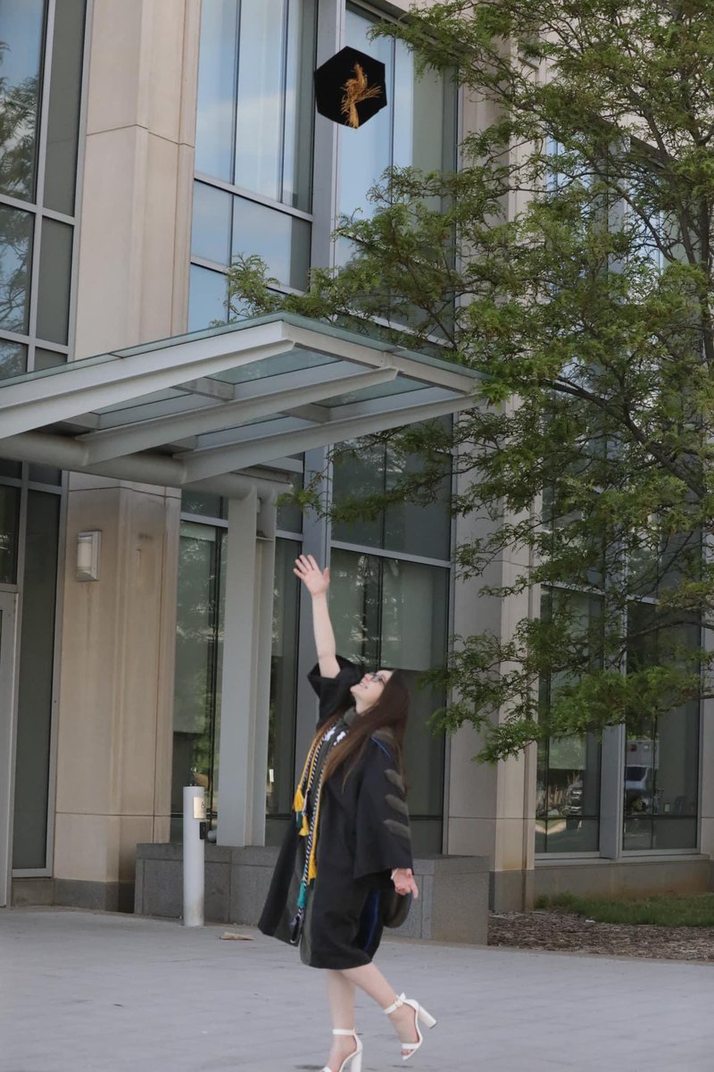 A little girl from Huntertown Elementary worked her ❤️ out to fulfill her dream. Congrats Dr. <a href="/kcress31/">Kayleigh Cress</a> . My daughter in law is fierce, y’all! #pharmD 
<a href="/UKPharmRes/">UK Pharmacy Residency</a> 🎓