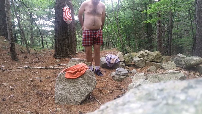 It's going to be nice this week, and I have been really horny lately. Any chance anybody wants to put<a href="/tag/bravesouls"class="tags"><span>#bravesouls</span></a>