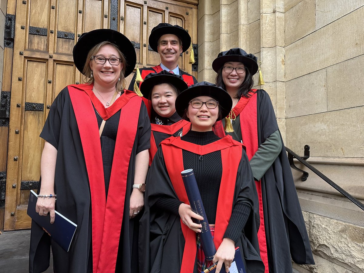 The before and after shot in the rain - congratulations Dr <a href="/lillymeng0/">Ying Meng</a> - it was a wonderful celebration of a fabulous achievement &amp; provides further insights into the workings of GABA in plants.