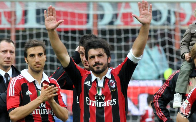 MilanPosts's tweet photo. #OnThisDay in 2012 The last of many beautiful memories with these three legends 🔴📷⚫️ https://t.co/pDltxvF78Q