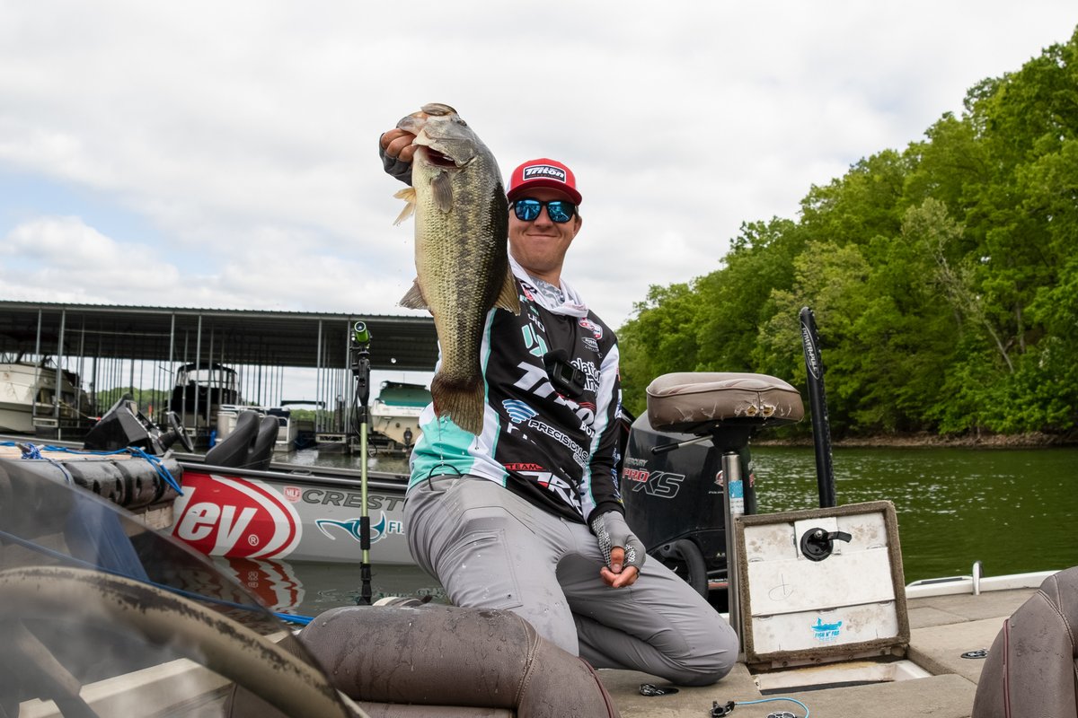 MajorLeagueFish's tweet photo. Nothing but love, smiles and bass for Day 2 of @phoenixbassboat Stop 4 Presented by @MystikLubes on Lake of the Ozarks. https://t.co/QGnl7pKpS0
#WEAREbassfishing #funlake @FunLakeMO https://t.co/1AyK97EIHN