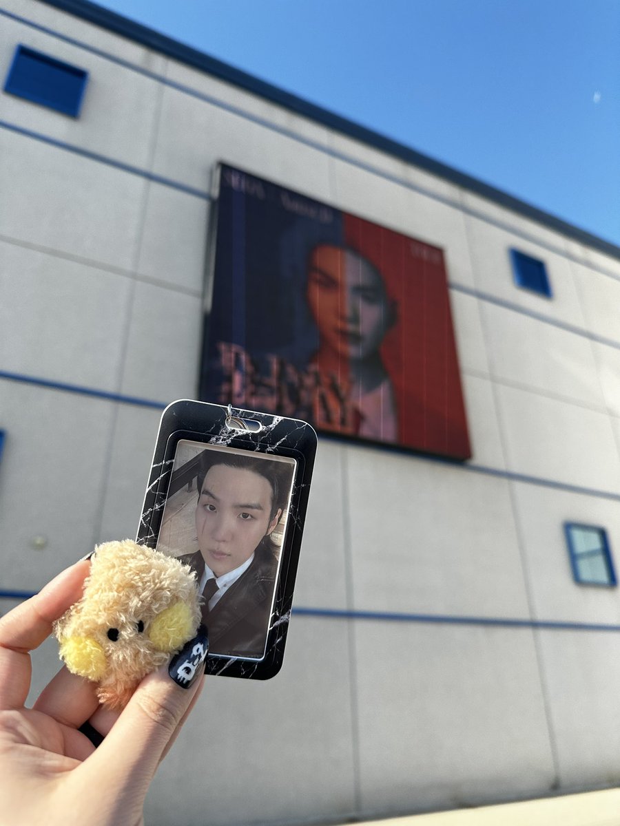 moonlit_jin's tweet photo. Got back home this afternoon, please take me back 😭😭😭😭 https://t.co/ZKx4ZHaKbH