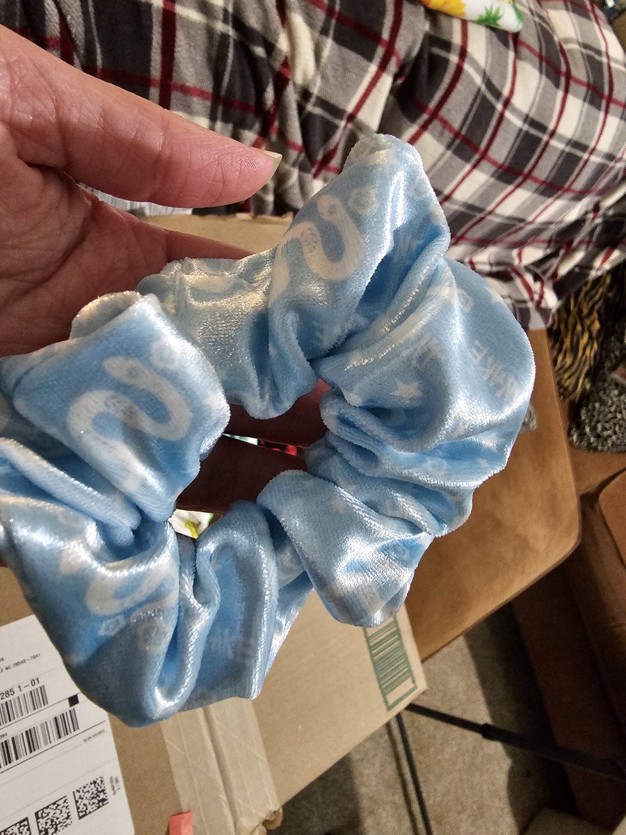 RiskyAction's tweet photo. @threadsbytie And finally, year of the snake close up! https://t.co/nN5GmbpbgA