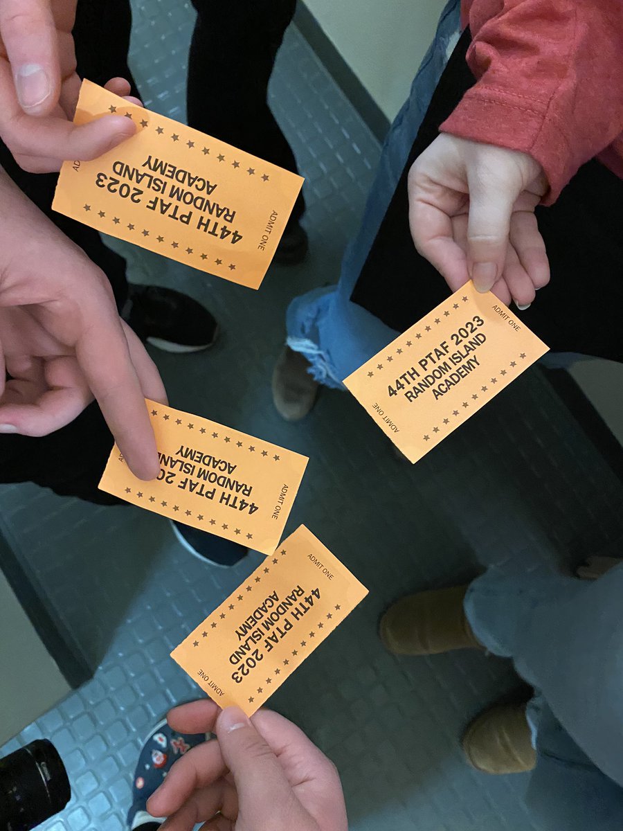 PTAF2023's tweet image. last one of the night!! 
are we excited?
yes,  100 %💯💯💯🗣️🗣️🤙🏼