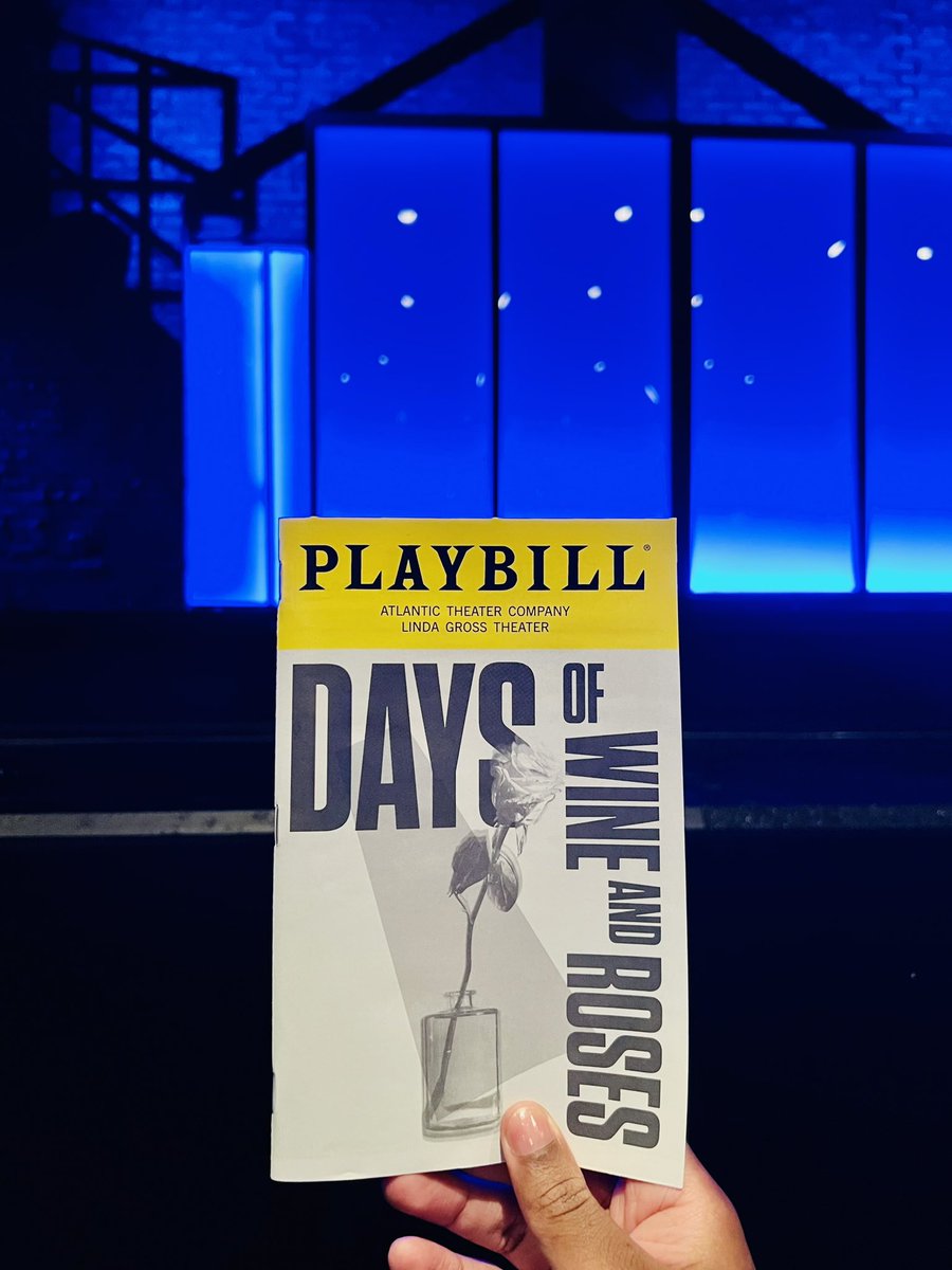 darianjofficial's tweet image. i am ECSTATIC for this! 🍷🥀🍫 #TonightsMoment #FirstPreview