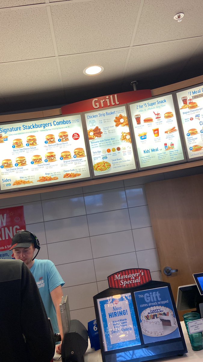 dinner of champions. pool play against UMASS lowell, Northeastern B, and Brown tomorrow. regionals