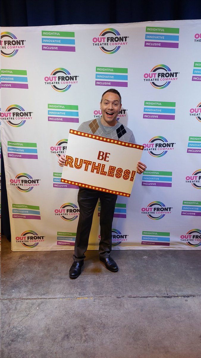 PaulFromFox5's tweet photo. Excited for the show, @OutFrontTheatre!! #OutFrontRuthless https://t.co/qPgxbebEb6
