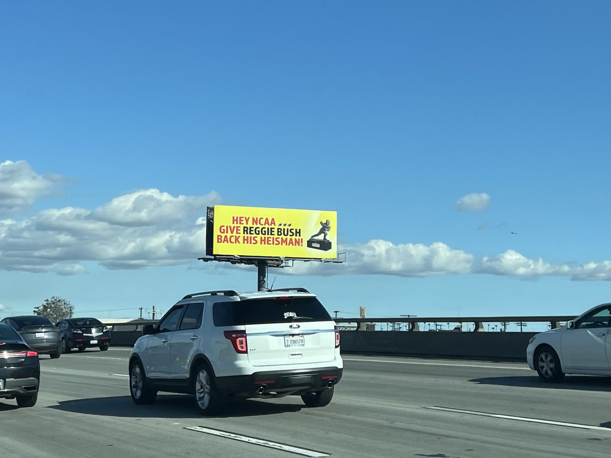 KeeganThomson_'s tweet photo. As seen on the 10 East (I agree) https://t.co/Q0scbL2w2S