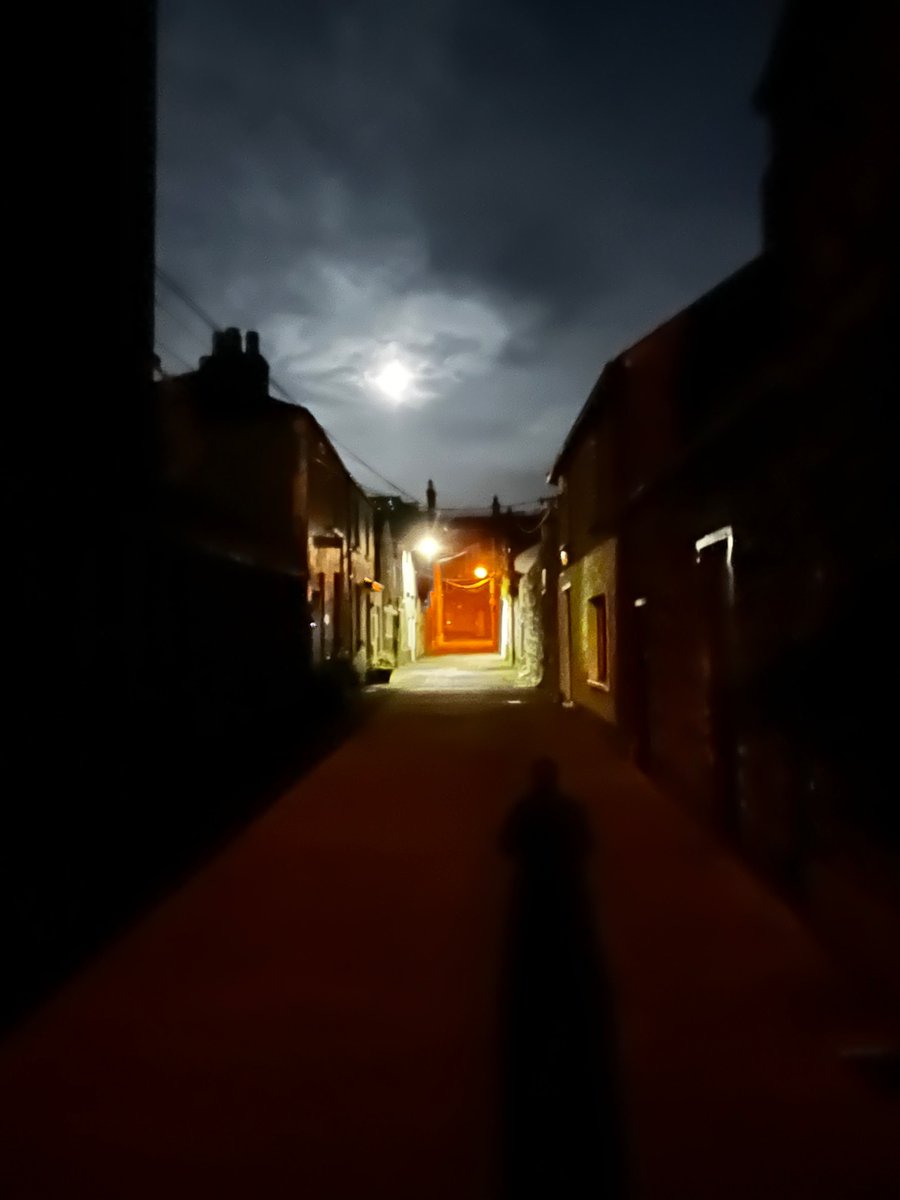 Tonight’s moon: wants you to know it’s watching. 

An uneasy 7/10